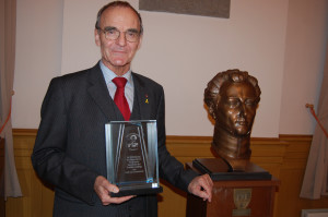 Der Preisträger Generalleutnant a.D. Dr. Klaus Olshausen